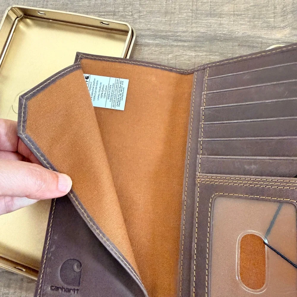 NWT Carhartt Rodeo Wallet Mens OS Brown Leather Triple-Stitched Bifold WW0214